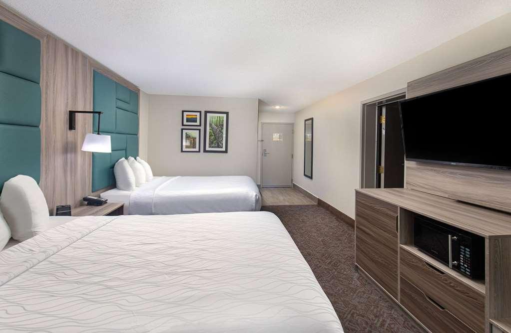 La Quinta Inn By Wyndham Pigeon Forge-Dollywood Номер фото